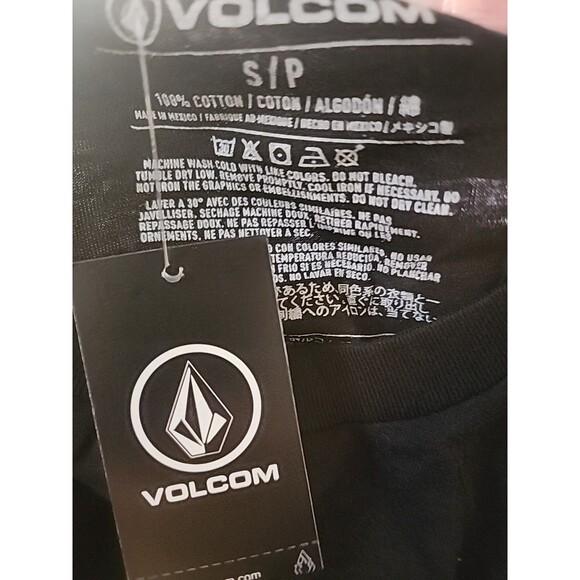 Volcom Burntout Long Sleeve Skeleton Graphic T-Shirt Black Palm Tree Small D30 - Picture 4 of 4